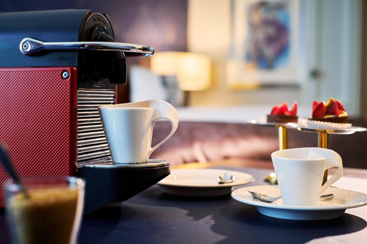 Maison Messmer - Ein Mitglied Der Hommage Luxury Hotels Collection Baden-Baden Exterior photo A Nespresso machine