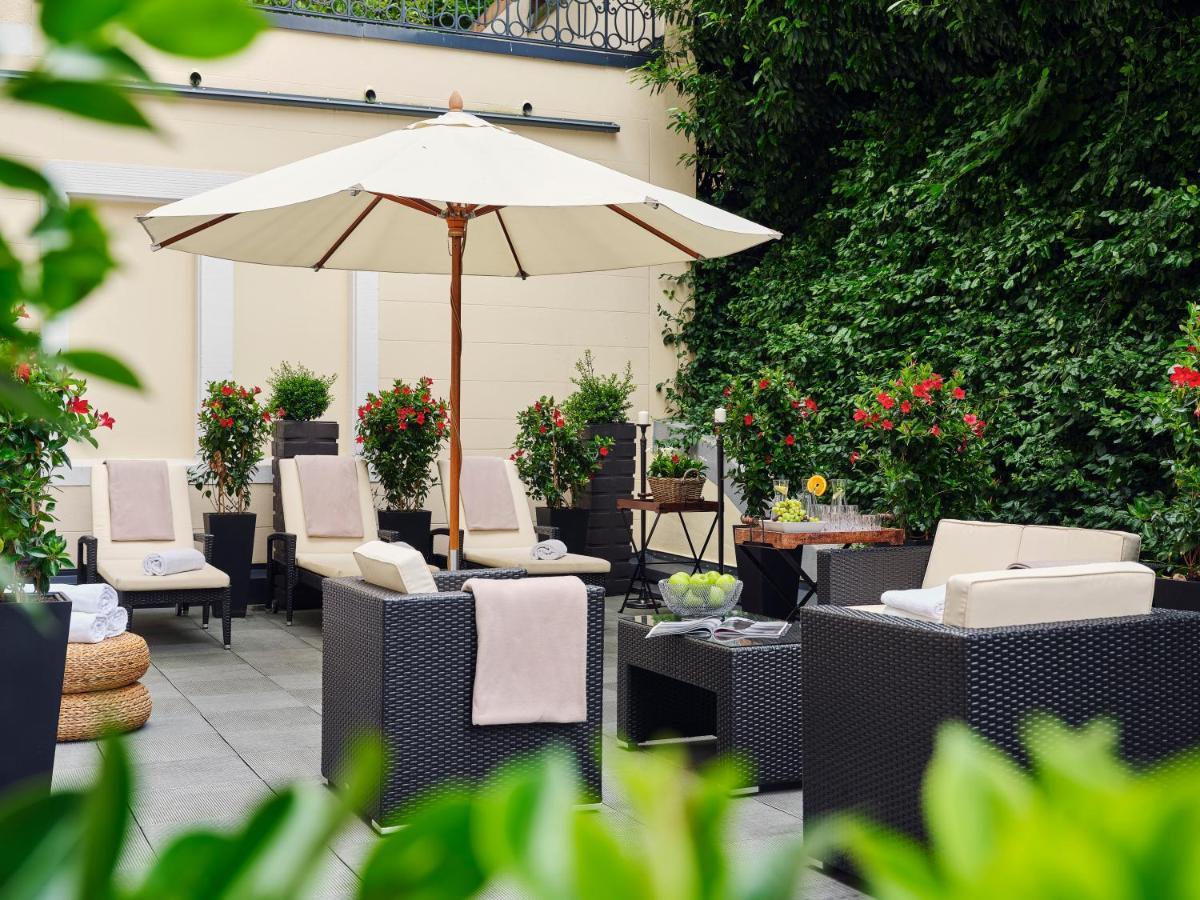Maison Messmer - Ein Mitglied Der Hommage Luxury Hotels Collection Baden-Baden Exterior photo The garden